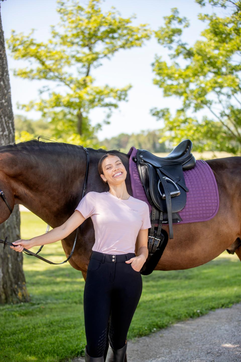 Catago Plum saddle pad